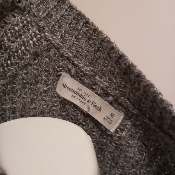 Abercrombie & Fitch gray sweater - Picture 2 of 3